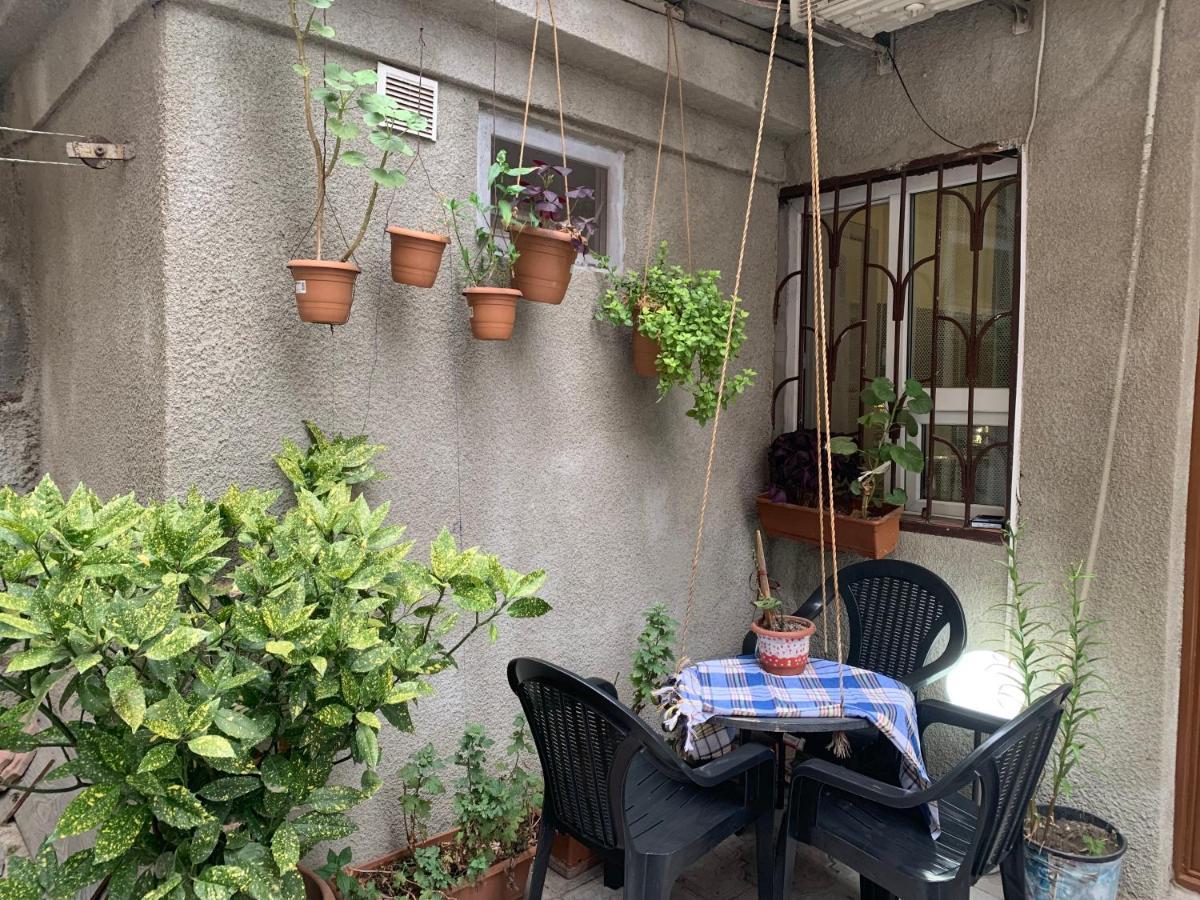 Downtown-Home In The Heart Of Old تبليسي المظهر الخارجي الصورة