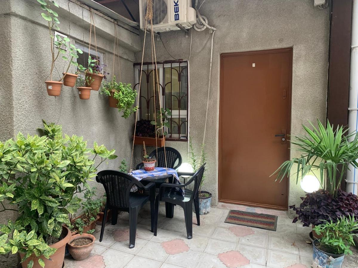 Downtown-Home In The Heart Of Old تبليسي المظهر الخارجي الصورة